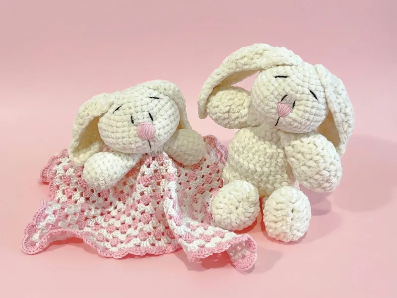 Conejito Tierno - Mantita y Peluche
