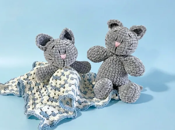 Pack Gatito Curioso - Mantita y Peluche